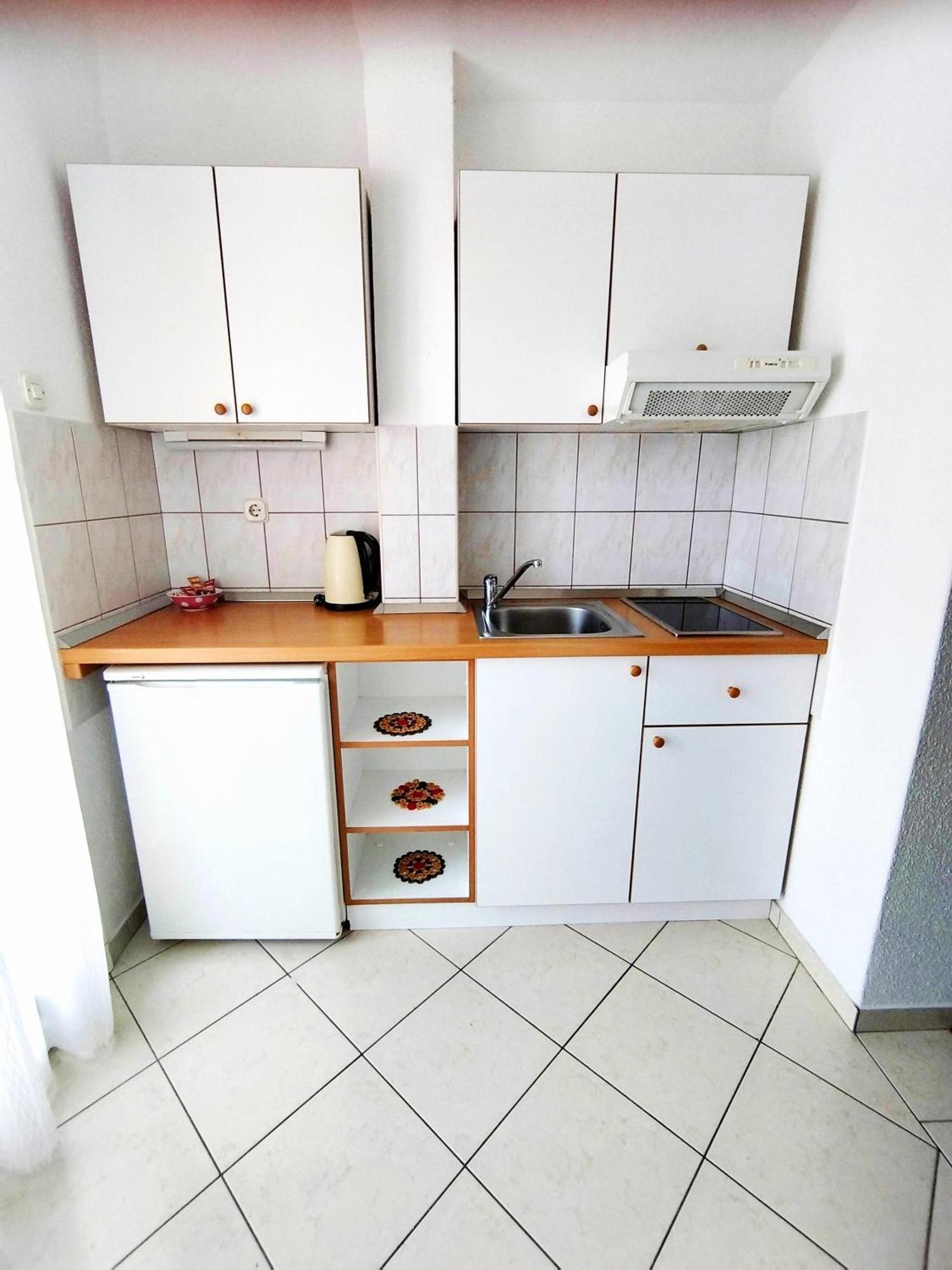 Anita Apartments Živogošće Kamer foto